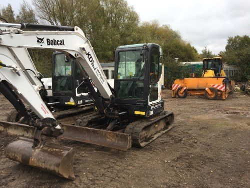 Bobcat-E62-compact-excavator-mini digger hire in Nottingham